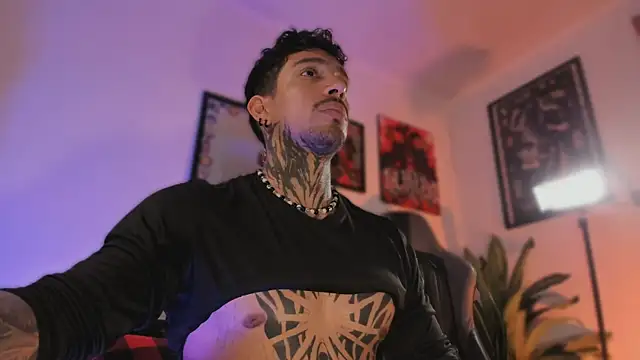 TigerStripes1_ 网络视讯表演