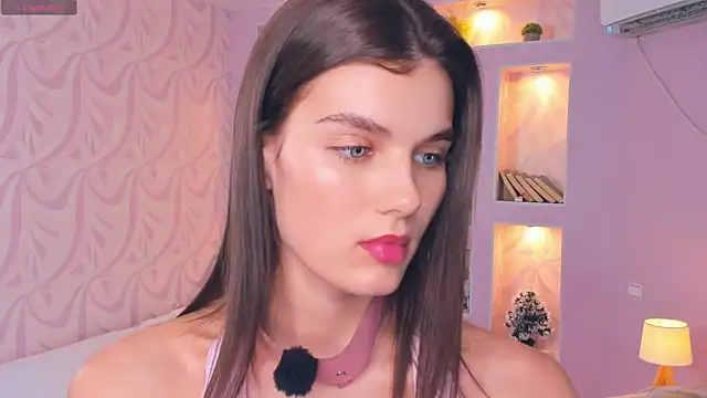 FloraDobb Live XXX-Chat