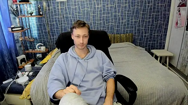 CuteBoy228 Chat XXX in diretta