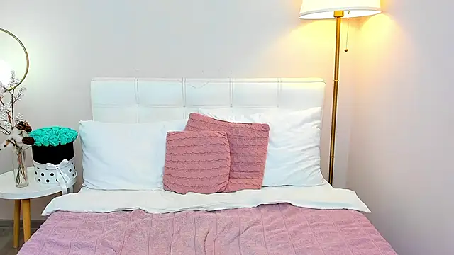 AndreaButt's Live XXX Chat