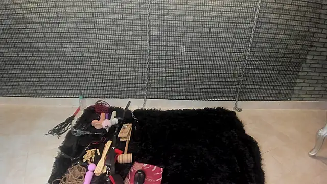 Sembang XXX Secara Langsung hillary_bigbutt