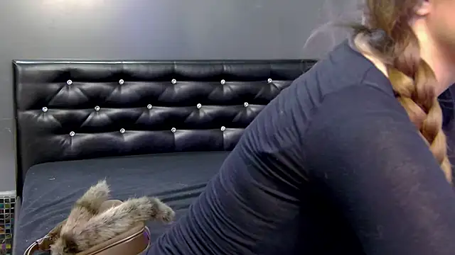 Sembang XXX Secara Langsung MelanieSutton