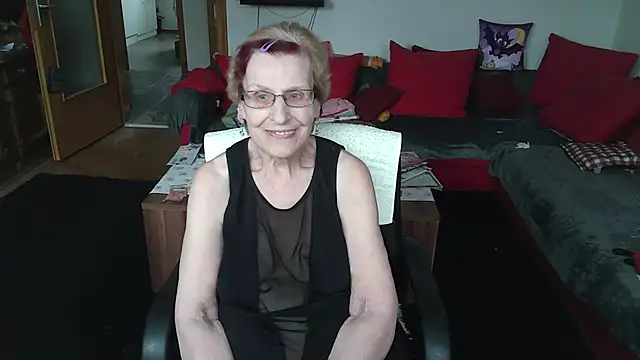 HeisseomaOriginal's Live XXX Chat