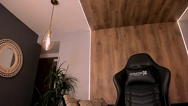 KylaMorrison: онлайн-секс-чат