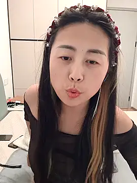 zzdd999's Live XXX Chat