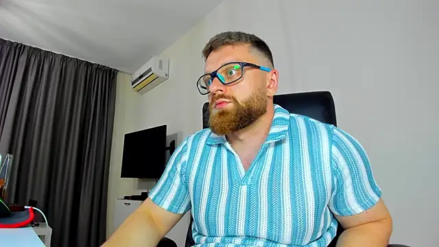 Онлайн чат XXX Findom_guy