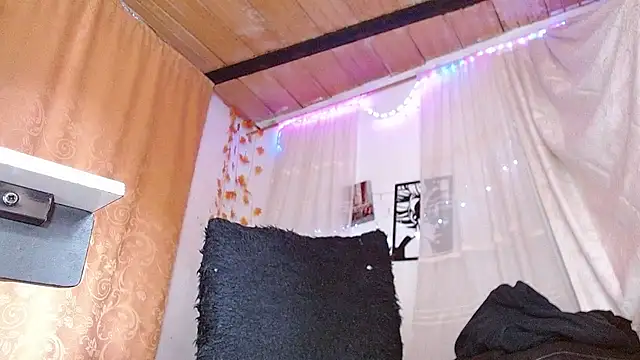 angel_bonbom Chat XXX in diretta