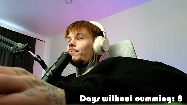 DENIS_HERE Webcam-Show