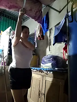 Basanis68 即時 XXX 聊天