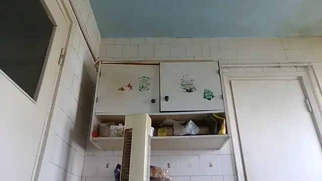 mariusica1@xhn Live XXX chat