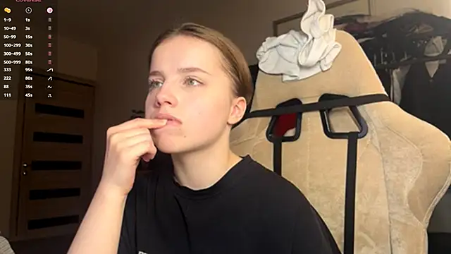 Chat +18 de GabiMeshuggah ao vivo