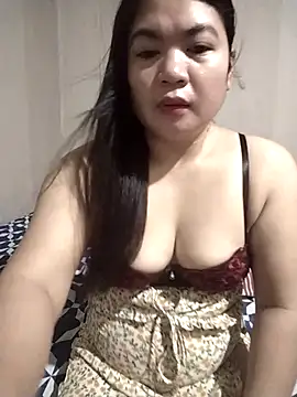 Eurelle_89's Live XXX Chat