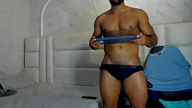 Dark_lennox Live XXX-chat