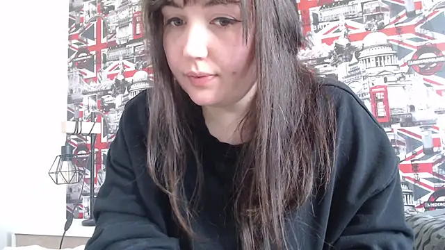 Lynylou Live XXX-chat