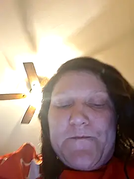 Pokazy przed kamerką – Mijaaaa12121