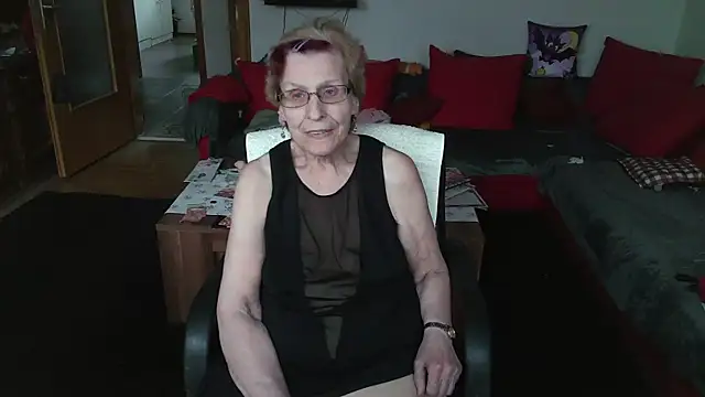 HeisseomaOriginal Live XXX-chat