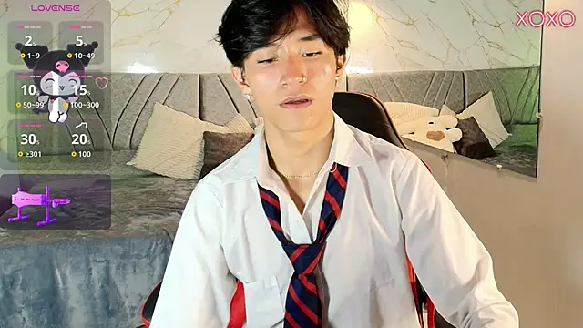 cococumps live XXX chat