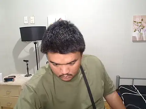 โชว์เว็บแคมของ arthur_shelby2