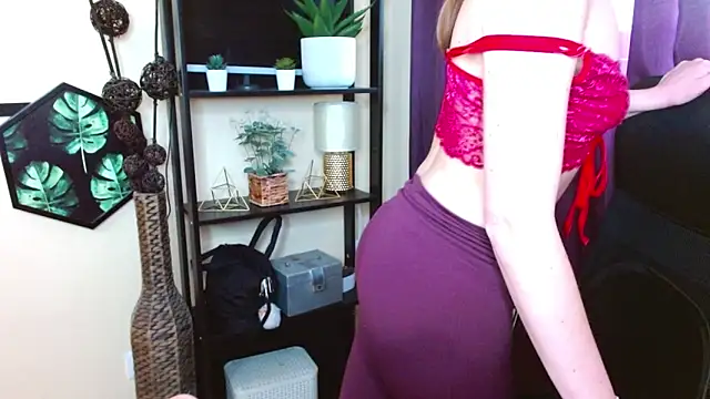 EmillyPlay Chat XXX live