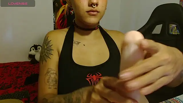 Živý XXX chat Divinejewel69