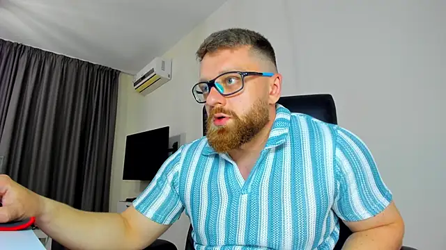 Živý XXX chat Findom_guy