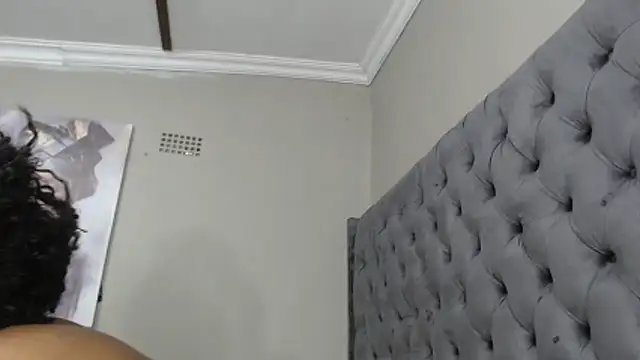 Czat XXX na żywo – YummyMelxx