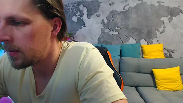 VikingChrisss Pertunjukan Webcam