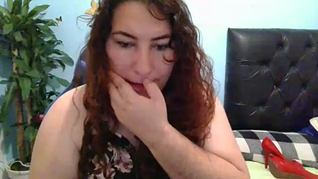 catalina_boobs: онлайн-секс-чат