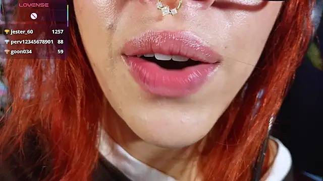 bri_von_dhara__: онлайн-секс-чат