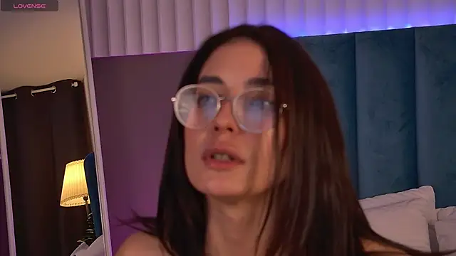 EricaKors Adlı Modelin Canlı XXX Sohbeti