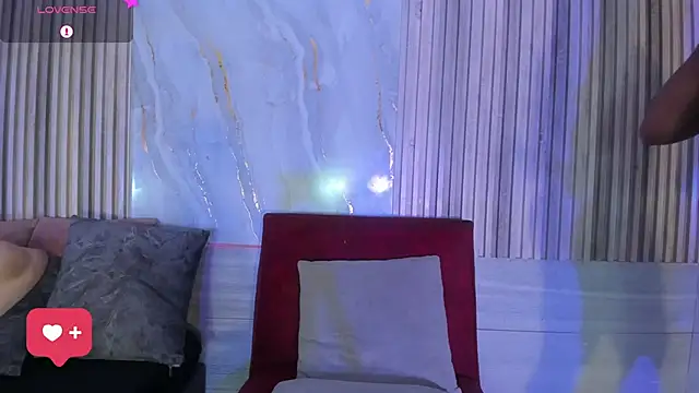 BriannaChelseaのライブXXXチャット