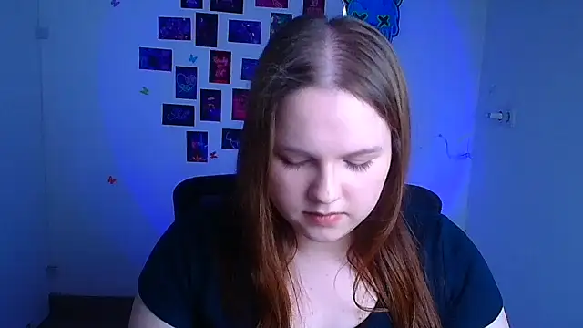 دردشة Kitty_Mia_Kitty الجنسية المباشرة