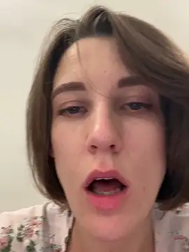 Chat +18 de Kamorana ao vivo