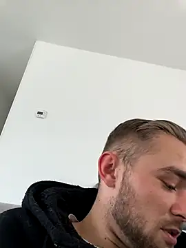 Benjamiinlt Pertunjukan Webcam