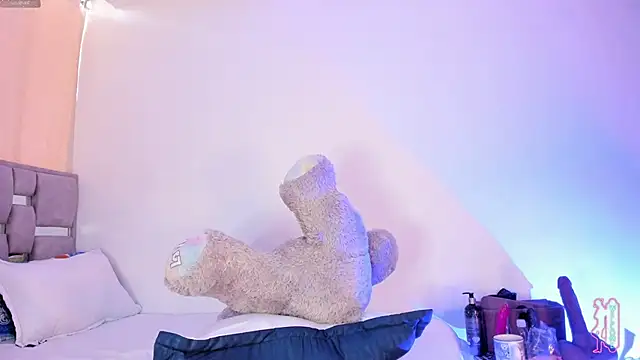 iriss_25 লাইভ XXX চ্যাট