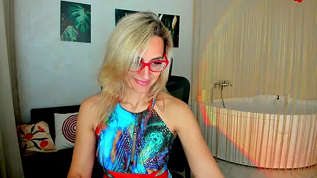 MuseOfStage's Live XXX Chat