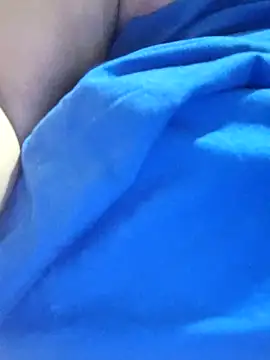 tamilthanushri 即時 XXX 聊天