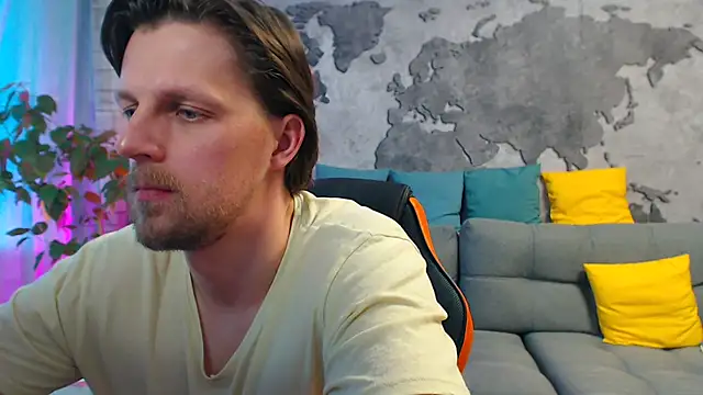 VikingChrisss' Live XXX Chat