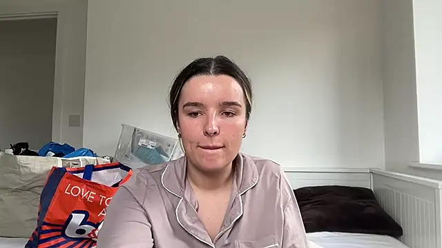 Chat +18 de maisiesmithx ao vivo