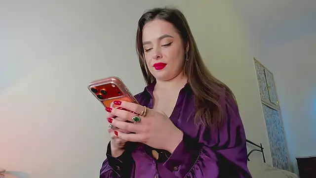 Chat +18 de MistressMilana ao vivo