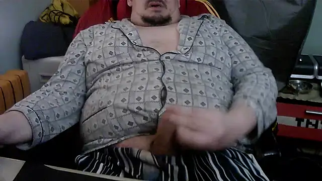 porkorossy's Live XXX Chat