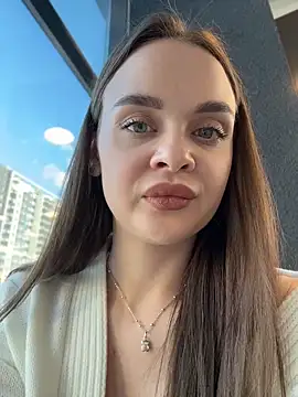 Chat +18 de KristiRich ao vivo