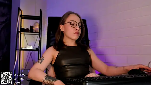 Chat XXX en directo de AphexQueen