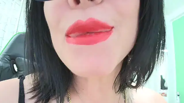 Chat +18 de __Nina ao vivo