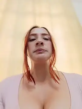 Chat XXX en directo de Samyra_Biker12