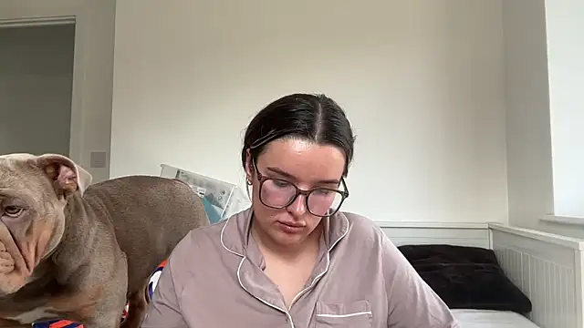 maisiesmithx élő XXX-chatje