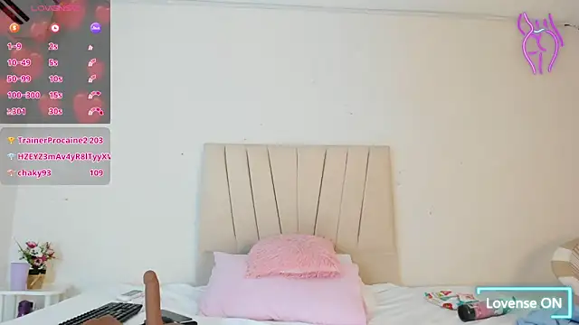 Živý XXX chat _Miaa_khalifa_