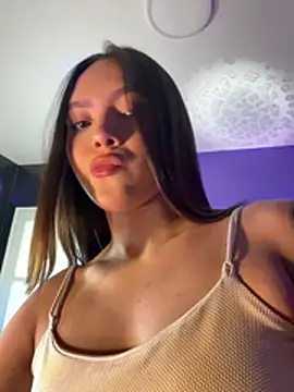 Adalyn_Cute Live XXX-Chat