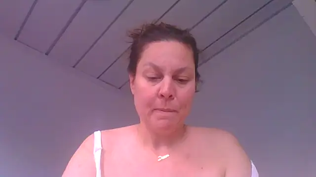 XXX chat uživo modela fulloferotic