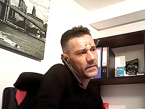 mastercharisma35 Live XXX-chat